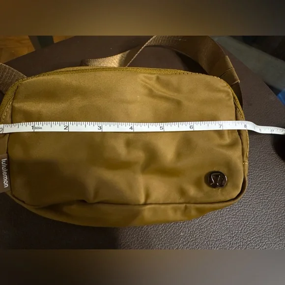 NWOT lululemon Everywhere Belt Bag Burnt Caramel 1L Unisex LU9AX2S - Picture 4 of 6